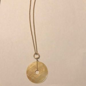 Universal thread Necklace